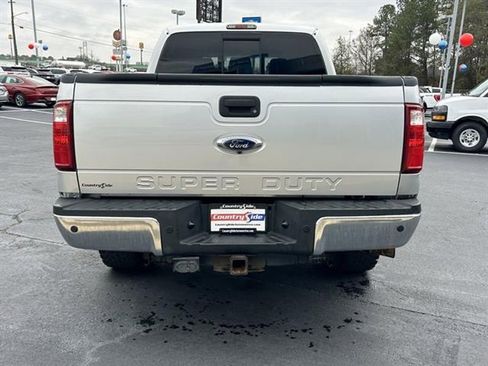 Used 2013 Ford F250 Lariat image 11