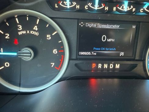 Used 2018 Ford F150 XLT w/ Equipment Group 302A Luxury AWD/4WD image 12