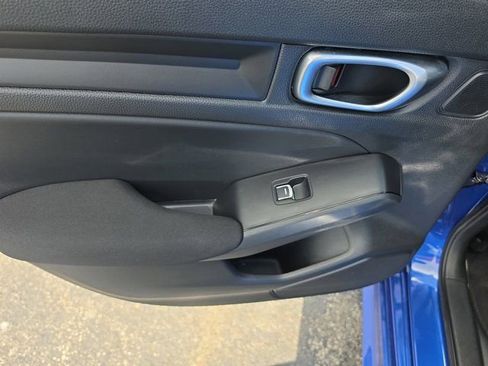 Used 2023 Honda Civic Sport image 12