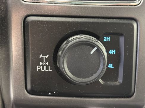 Used 2017 Ford F150 XLT w/ Equipment Group 302A Luxury AWD/4WD image 22