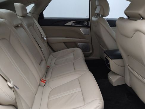 Used 2018 Lincoln MKZ Reserve w/ Luxury Package image 19