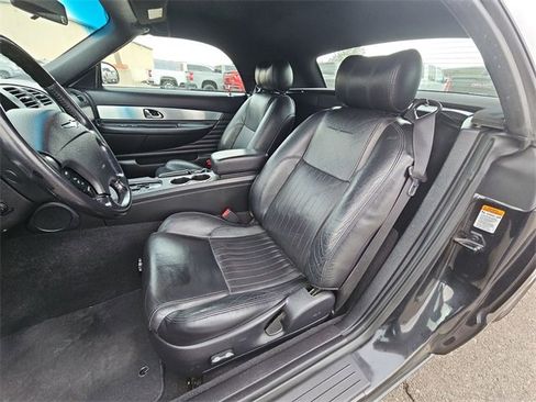Used 2004 Ford Thunderbird image 13