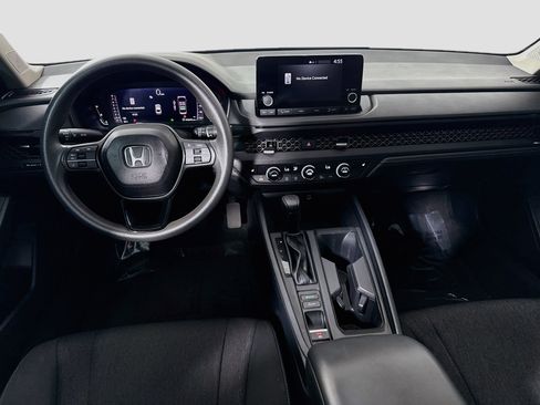 Used 2024 Honda Accord EX image 17