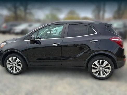 Used 2019 Buick Encore Preferred AWD/4WD image 4