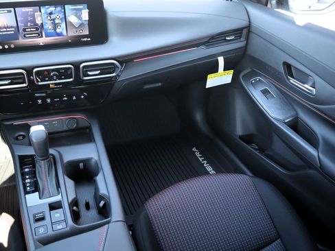 New 2026 Nissan Sentra SR w/ Floor Mat Package image 12