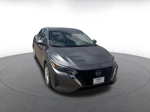 Used 2025 Nissan Sentra S image 3