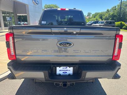 New 2026 Ford F250 Lariat w/ Black Appearance Package