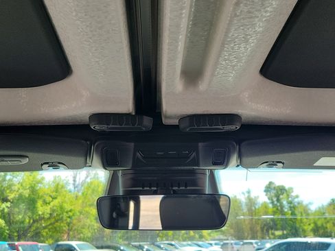 New 2026 Jeep Wrangler Unlimited Rubicon AWD/4WD image 16