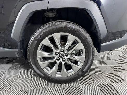 Used 2025 Toyota RAV4 Limited AWD/4WD image 37