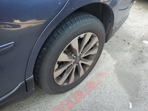 Used 2017 Subaru Outback 2.5i Limited AWD/4WD image 7