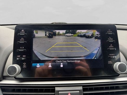 Used 2022 Honda Accord Sport image 25