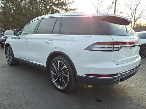 Used 2020 Lincoln Aviator Reserve w/ Equipment Group 202A image 5