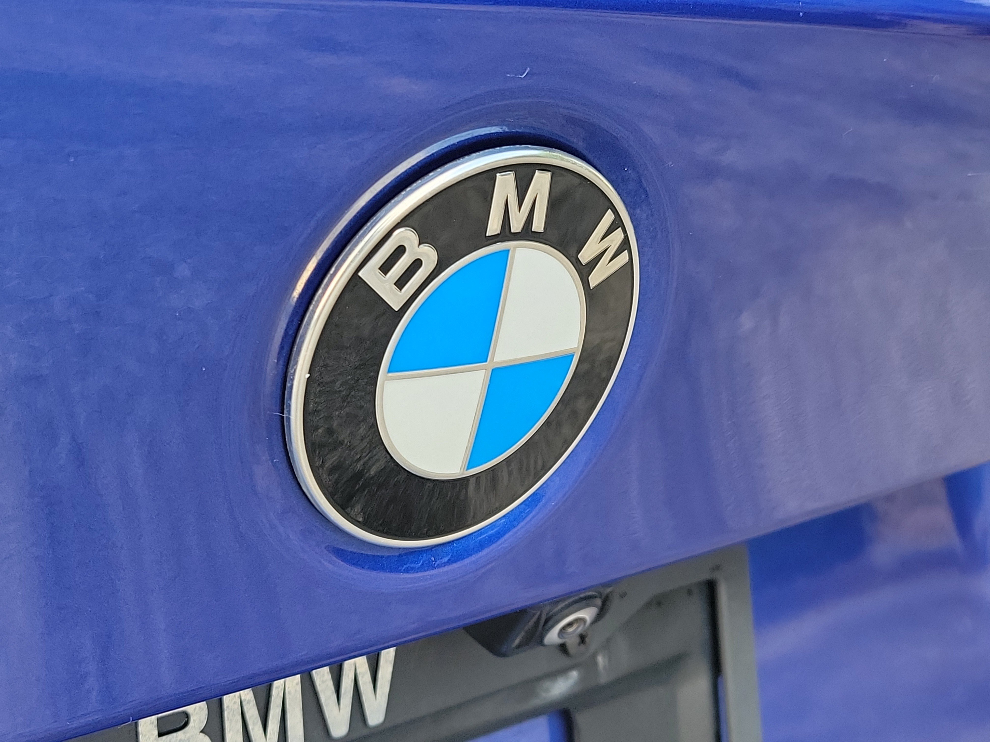 Used 2022 BMW 330i Sedan w/ M Sport Package RWD image 10