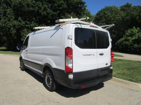 Used 2015 Ford Transit 150 130 Low Roof RWD image 27