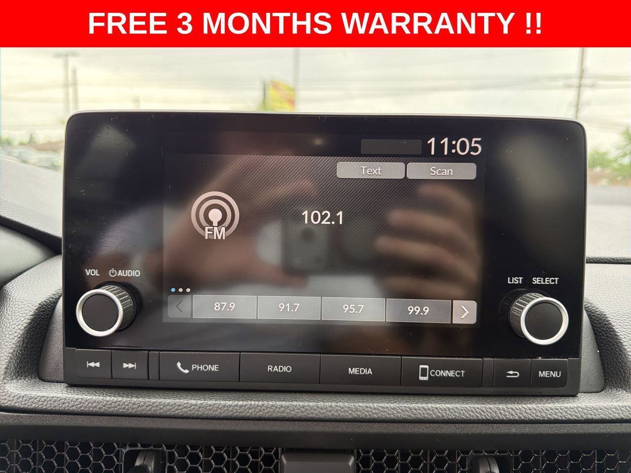 Used 2023 Honda CR-V EX image 17