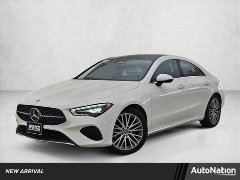 Used 2025 Mercedes-Benz CLA 250 4MATIC image 1