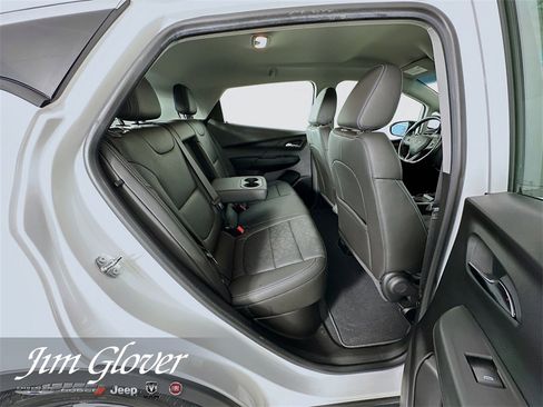 Used 2023 Chevrolet Bolt LT w/ Infotainment Package image 16