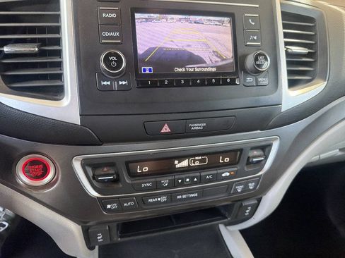 Used 2017 Honda Ridgeline RTL image 26