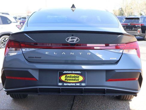 New 2026 Hyundai Elantra Sport image 5