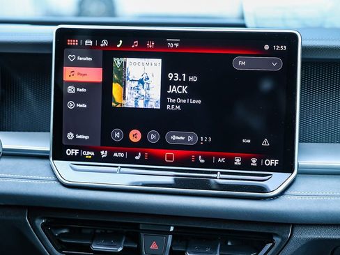 New 2026 Volkswagen Tiguan SE image 23