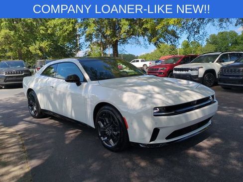 Used 2025 Dodge Charger Daytona R/T w/ Quick Order Package 25M R/T AWD/4WD image 7