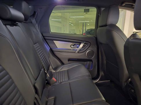 Certified 2025 Land Rover Discovery Sport Dynamic SE image 12