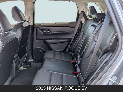 Certified 2023 Nissan Rogue SV w/ SV Premium B Package FWD image 17