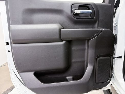 Used 2021 Chevrolet Silverado 1500 Custom w/ Safety Confidence Package RWD image 18