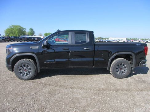 New 2026 GMC Sierra 1500 Pro w/ Pro Value Package AWD/4WD image 10