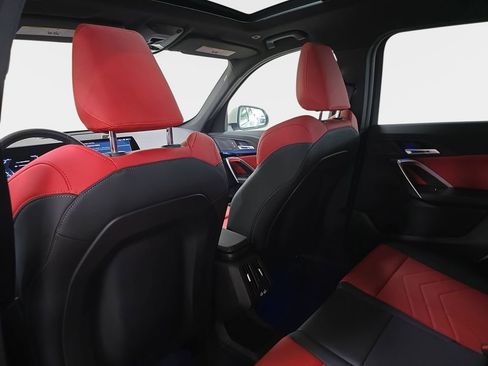 Used 2025 BMW X1 xDrive28i w/ Convenience Package image 16