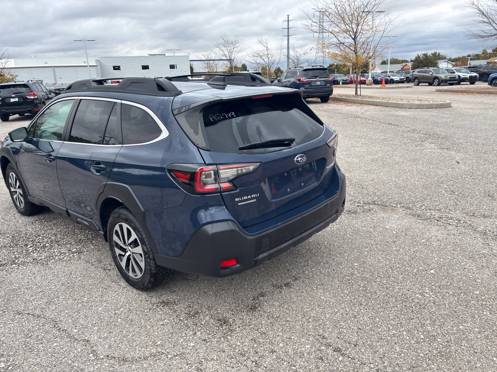 Certified 2025 Subaru Outback Premium AWD/4WD image 29