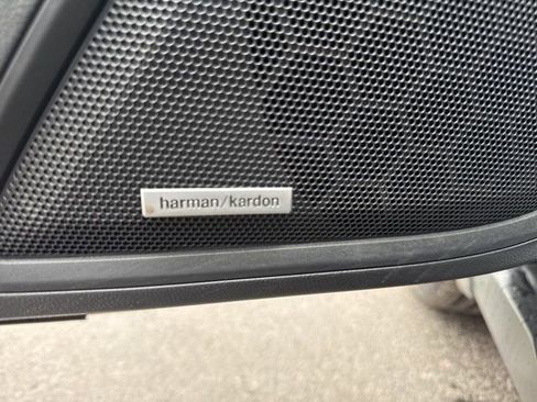 Used 2022 Subaru Outback Limited image 15