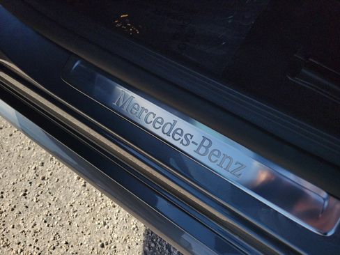 Certified 2025 Mercedes-Benz C 300 Sedan image 22