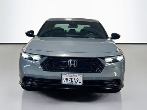 Used 2024 Honda Accord Sport image 2
