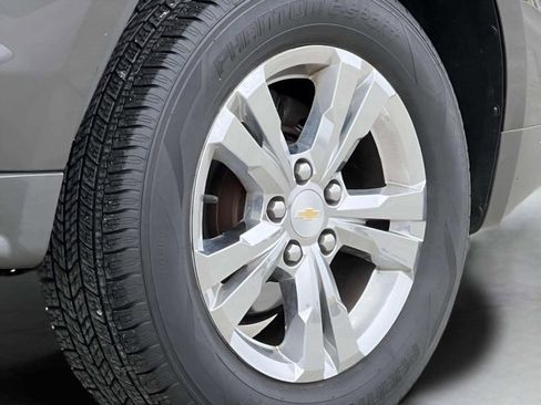 Used 2015 Chevrolet Equinox LT w/ Driver Convenience Package image 30