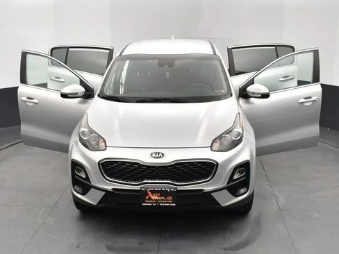 Used 2020 Kia Sportage LX w/ LX Popular Package AWD/4WD image 10