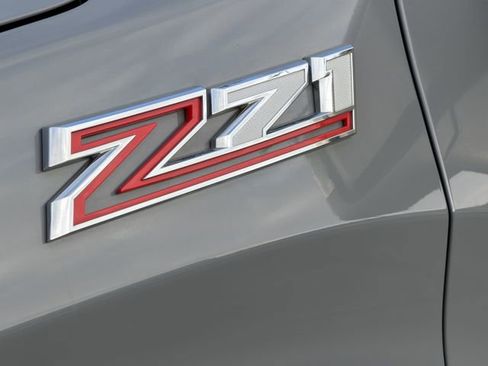 Used 2024 Chevrolet Silverado 1500 LT Trail Boss w/ Convenience Package II image 12