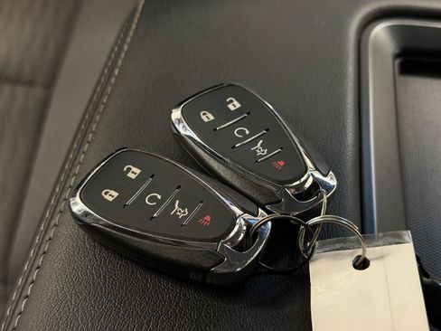 Used 2019 Chevrolet Tahoe LS AWD/4WD image 38