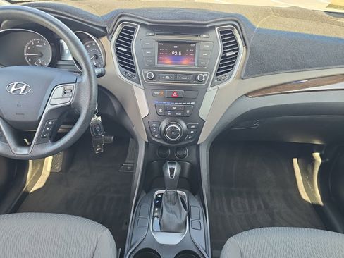 Used 2018 Hyundai Santa Fe Sport FWD image 11