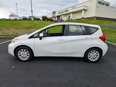 Used 2014 Nissan Versa Note SV image 6