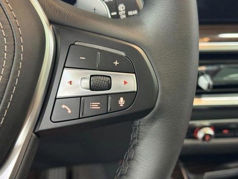 New 2026 BMW X5 xDrive50e w/ Executive Package image 34