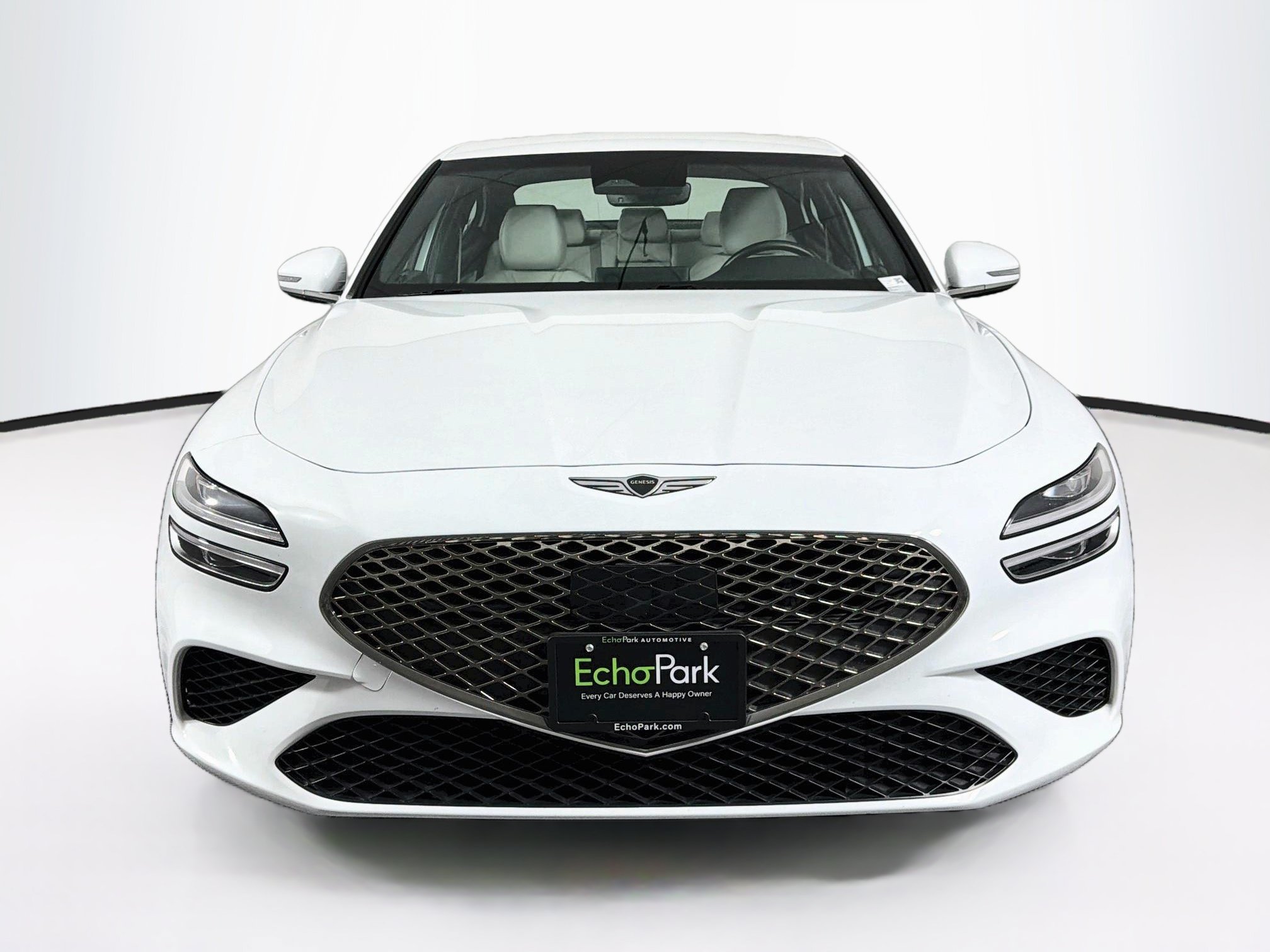 Used 2025 Genesis G70 2.5T RWD image 2