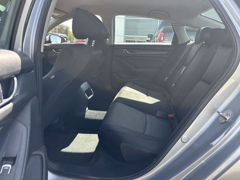 Used 2019 Honda Accord LX image 7