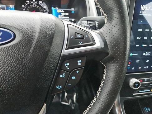 Used 2022 Ford Edge ST image 24