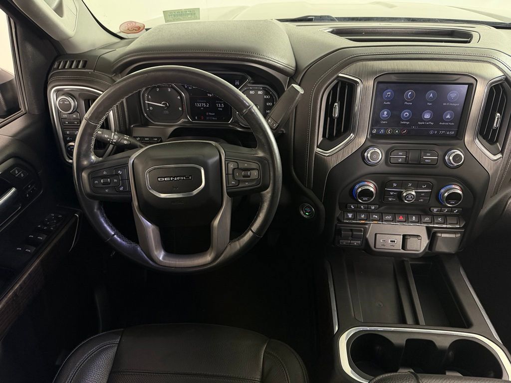 Used 2022 GMC Sierra 3500 Denali w/ Denali Ultimate Package AWD/4WD image 13