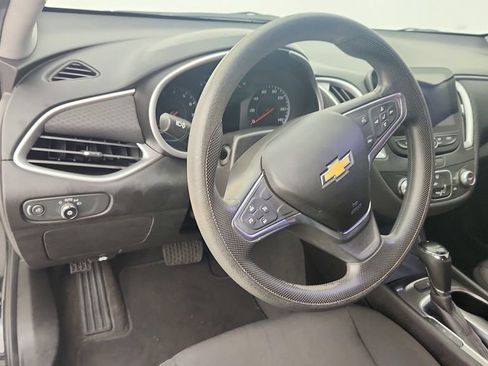 Used 2019 Chevrolet Malibu LS image 14