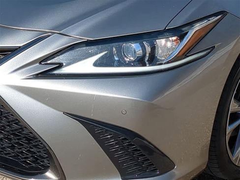 Used 2019 Lexus ES 350 F Sport w/ Accessory Package 2 image 18