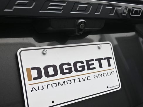 Used 2019 Ford Expedition Limited w/ Equipment Group 303A AWD/4WD image 12