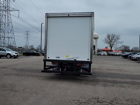 New 2024 Chevrolet Low Cab Forward image 9