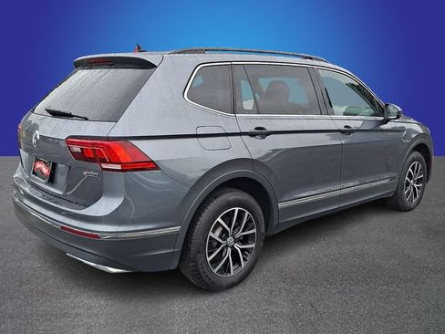 Used 2021 Volkswagen Tiguan SE w/ Panoramic Sunroof Package AWD/4WD image 4
